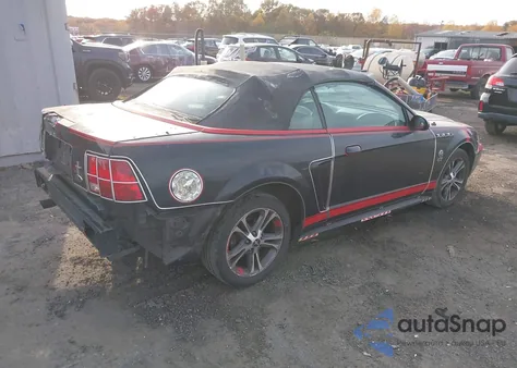 2000 Ford Mustang from USA, damaged, VIN 1FAFP4443YF212965